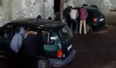 Викрадення зі згвалтуванням двох безкоштовний онлайн секс чат жінки дівчат