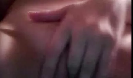 Відео Домашнє порно онлайн безкоштовно порно з грою