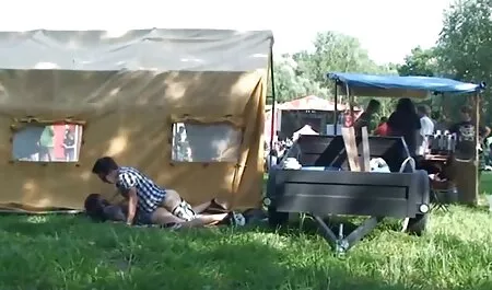 Брат і сестра прокидаються під порно сайт безкоштовно час траха